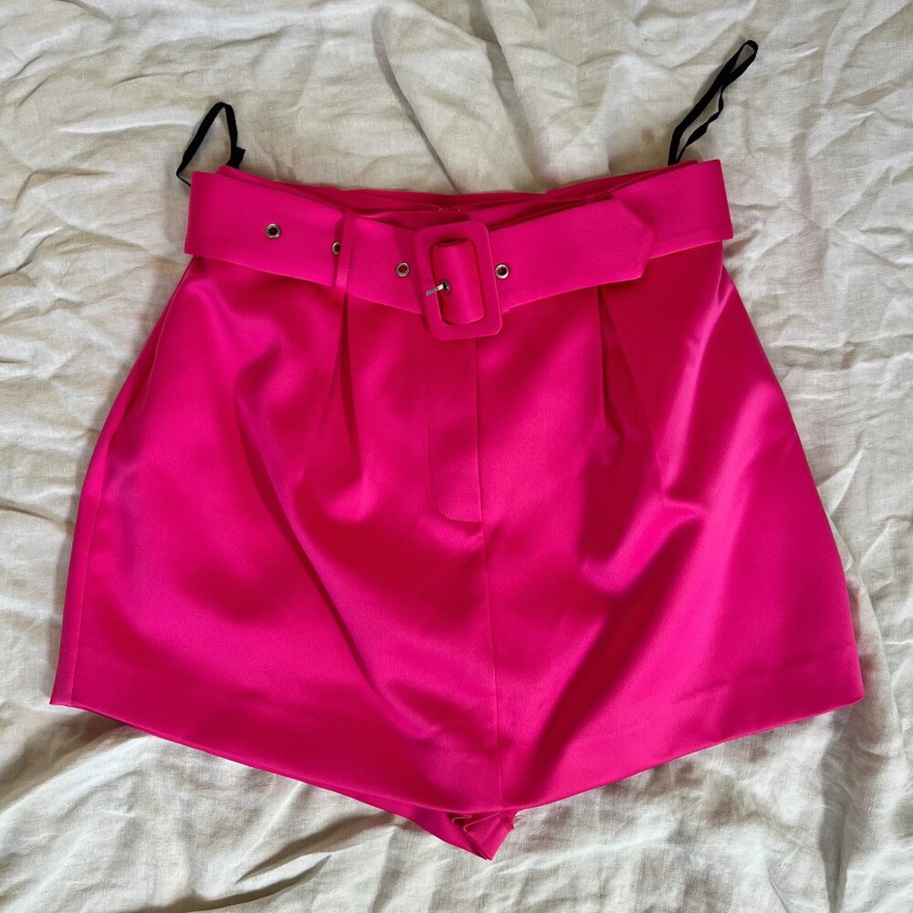 NBD Belted Skort in Hot Pink - Picture 6 of 8